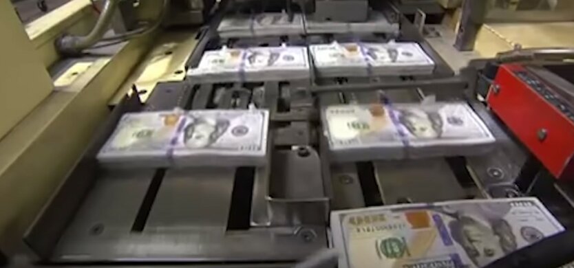 Курс валют в Украине,обмен валют в Украине,курс гривны к доллару,курс валют на четверг