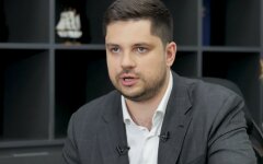 Российская вакцина от коронавируса,Александр Качура,Партия "Слуга народа"