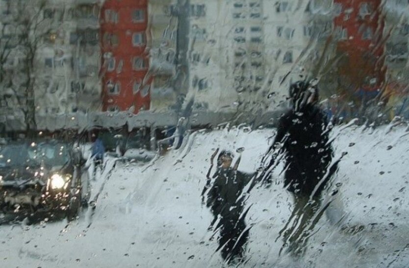 Снег с дождем в Украине