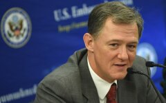 Заместитель помощника госсекретаря Джордж Кент