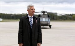 Глава Минобороны Артис Пабрикс