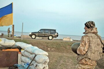 Херсонщина, блокпост на границе с Крымом
