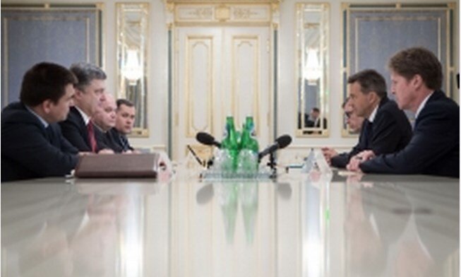 порошенко красный крест