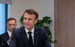 Макрон закликав Сі Цзіньпіна підтримувати діалог з Києвом