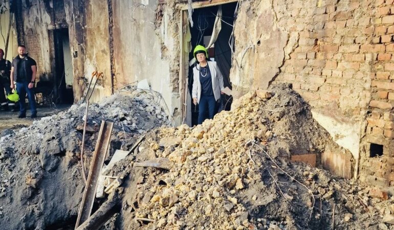 Удар по Кабміну / Фото: Катарина Маркарова