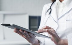 Больничные в Украине / Фото: freepik