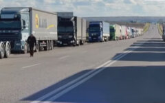 Черга на українсько-польському кордоні