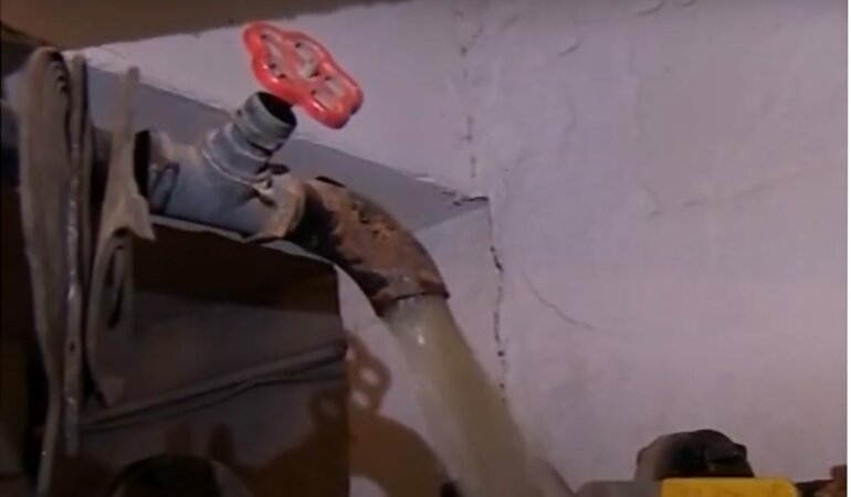 Грязная вода, Ржавая вода, Питьевая вода, Загрязнение воды