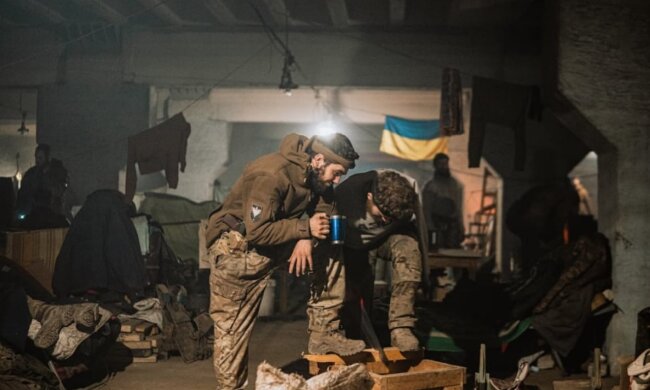 Украинские военные на Азовстали, фото