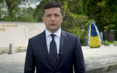 Зеленский почтил память жертв политических репрессий