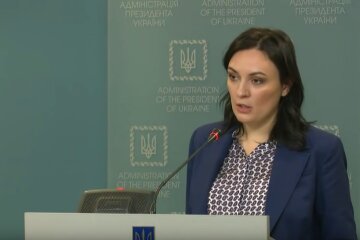 У Зеленского спрогнозировали, насколько упадет экономика Украины