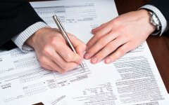 Украинцам напомнили о подаче деклараций о доходах