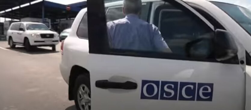 ОБСЕ на Донбассе,колонна российских грузовиков на Луганщине,война на Донбассе