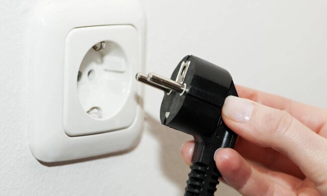 Електроенергія, розетка