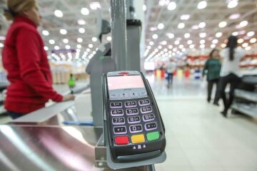 Снятие наличных на кассе