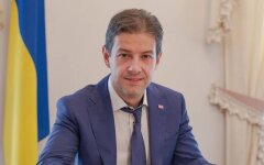 Попавшийся на взятке Алексеев из партии Порошенко проигнорировал суд