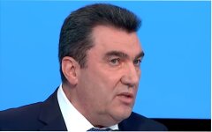 Алексей Данилов, СНБО, Телеканал "Прямой", Петр Порошенко, Артур Герасимов
