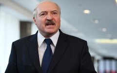 Александр Лукашенко, диктатор, военный преступник