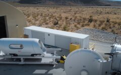 Virgin Hyperloop впервые провез по тоннелю людей: видео