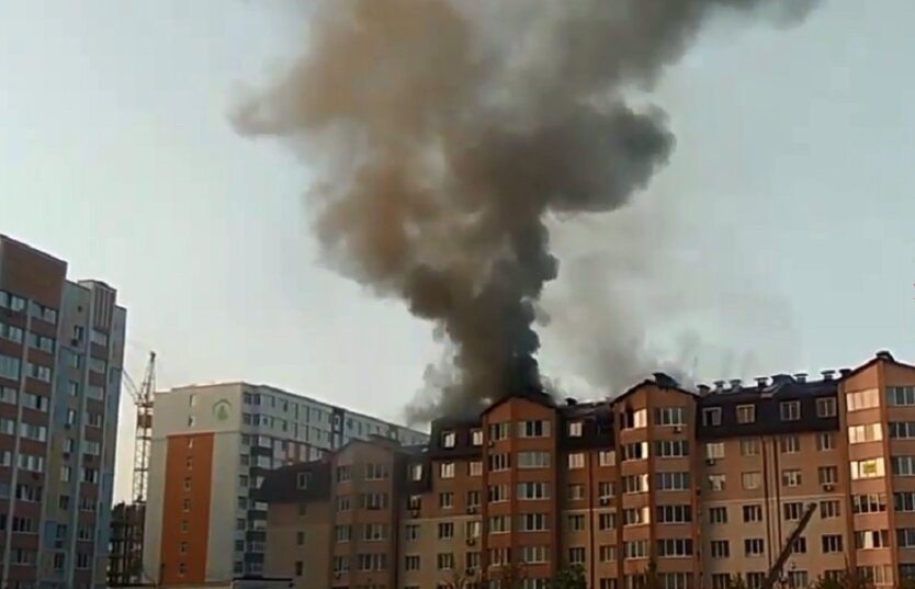 Под Киевом загорелась многоэтажка