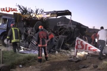 Трагедия в Турции, ДТП, грузовик влетел в толпу