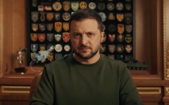 Зеленський звернувся до українців у Новий рік: відео