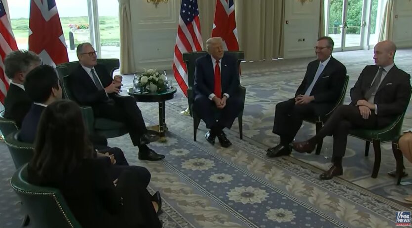 Дональд Трамп та Кір Стармер
