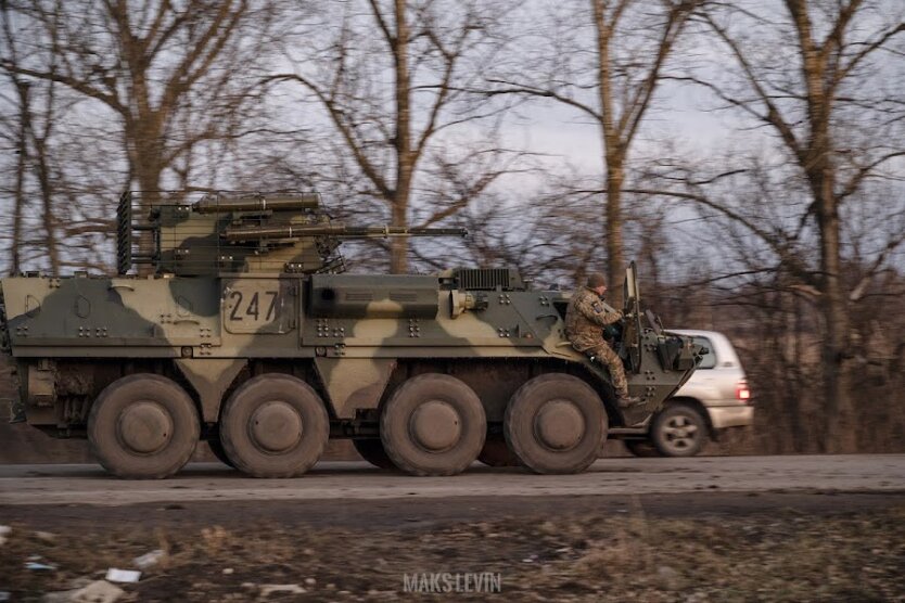 Украинские защитники, вторжение России в Украину, Мариупольское направление