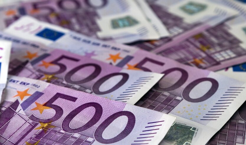 500 євро