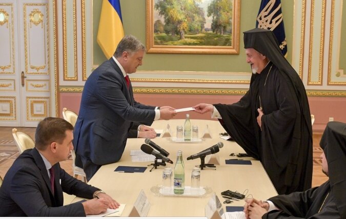 поместная церковь