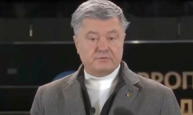Лещенко рассказал, как Порошенко помог Медведчуку избежать санкций