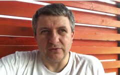 Романенко прокомментировал "наезд" Богдана на Зеленского