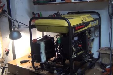 Бизнес обратился к Раде с просьбой отменить лицензии на хранение топлива