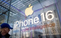 iPhone 16