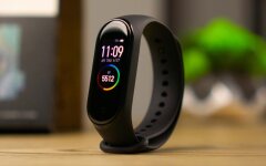 Xiaomi-Mi-Band-4-AKKet-6-1