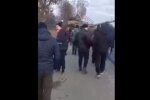 На Черниговщине украинцы голыми руками выдворили танк оккупантов