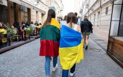 Робота без знання мови та грошова допомога: українським біженцям відповіли, що потрібно знати про проживання у Литві