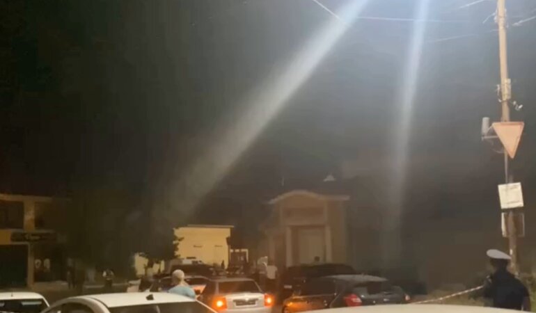 У Дагестані у двох містах сталася стрілянина, вбито та поранено поліцейських