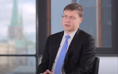 Валдис Домбровскис