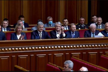 Виктор Ющенко, Леонид Кучма, Петр Порошенко в Раде