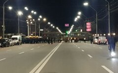 к посольству россии в киеве стянули силовиков и технику