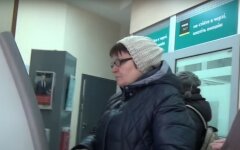 Кабмин ввел новый порядок получения пенсий на банковскую карту