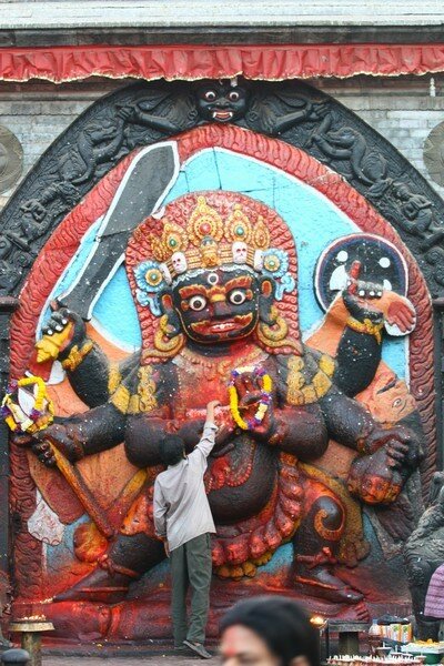 Божество смерти в Непале, находится в столице Катманду