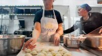 Украинские беженцы работают в Польше / Фото: АР
