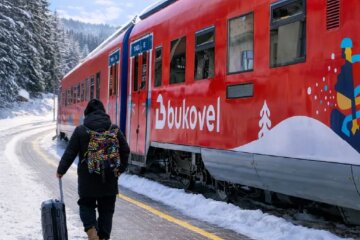 Потяг до Буковелю