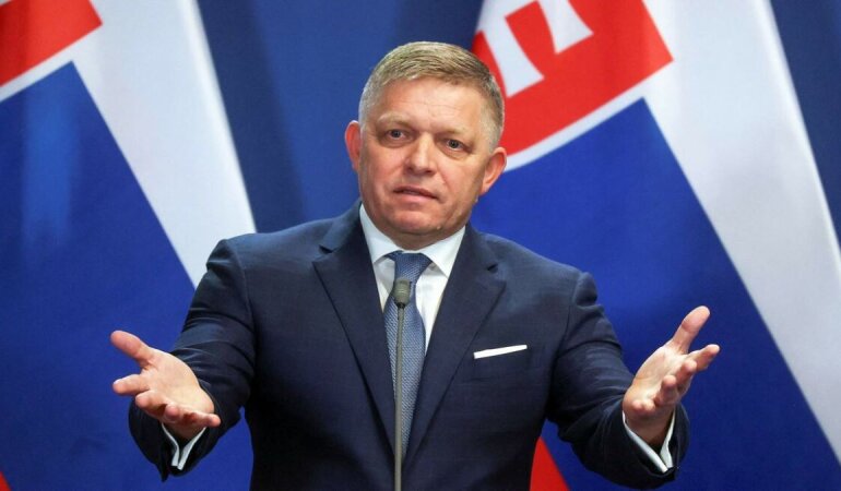 Роберт Фицо