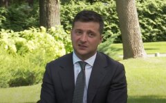 Владимир Зеленский, АМКУ