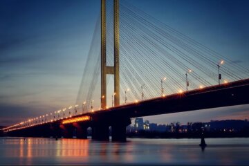 Південний міст у Києві