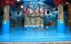 детский бассейн с волнами