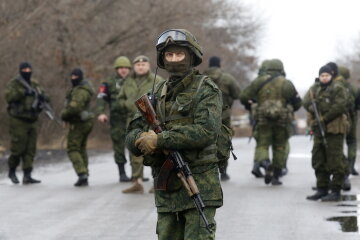 Ukraine government, DPR and LPR swap war prisoners